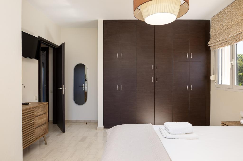 Album Image  #134147