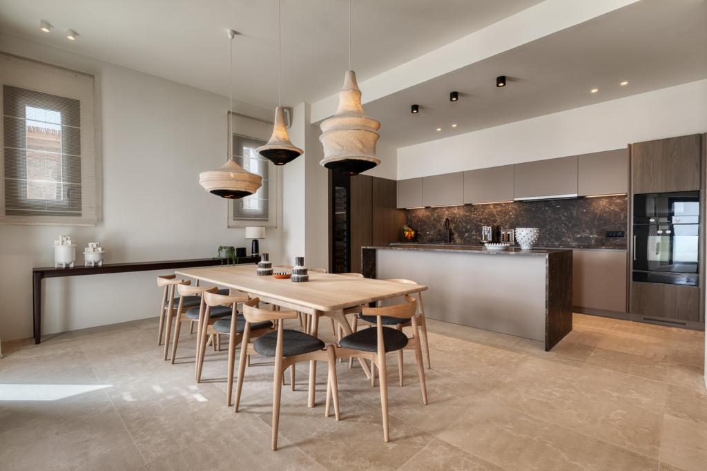 Horizon Breeze Villa