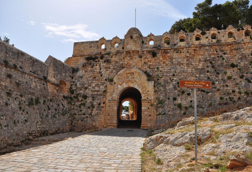 Fortezza Castle