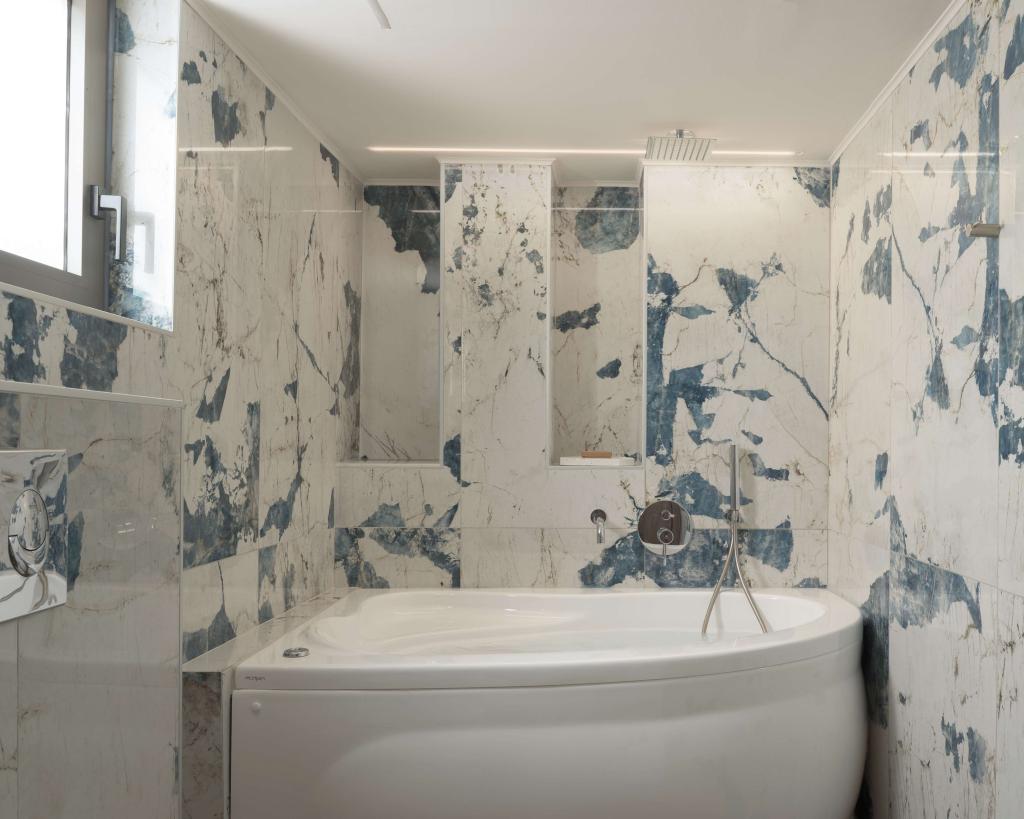 Album Image  #130479