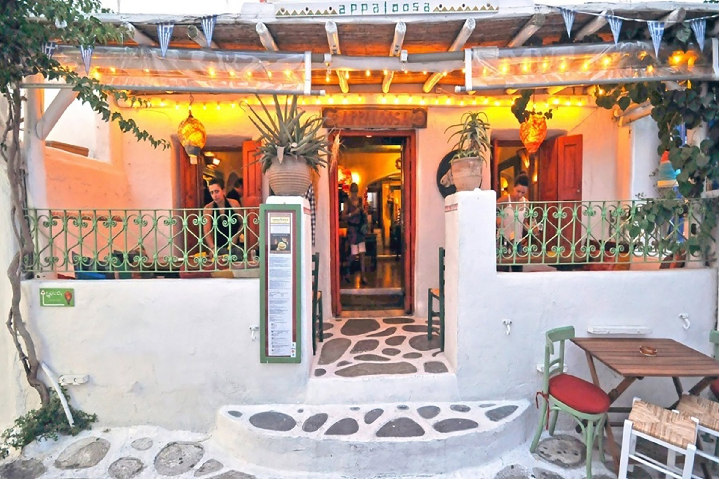 For over 20 years now, Appaloosa, owned by a local island family, has been serving its creative cocktails and fusion dishes to the Mykonos-frequenting crowd all year round. - Secondary Image