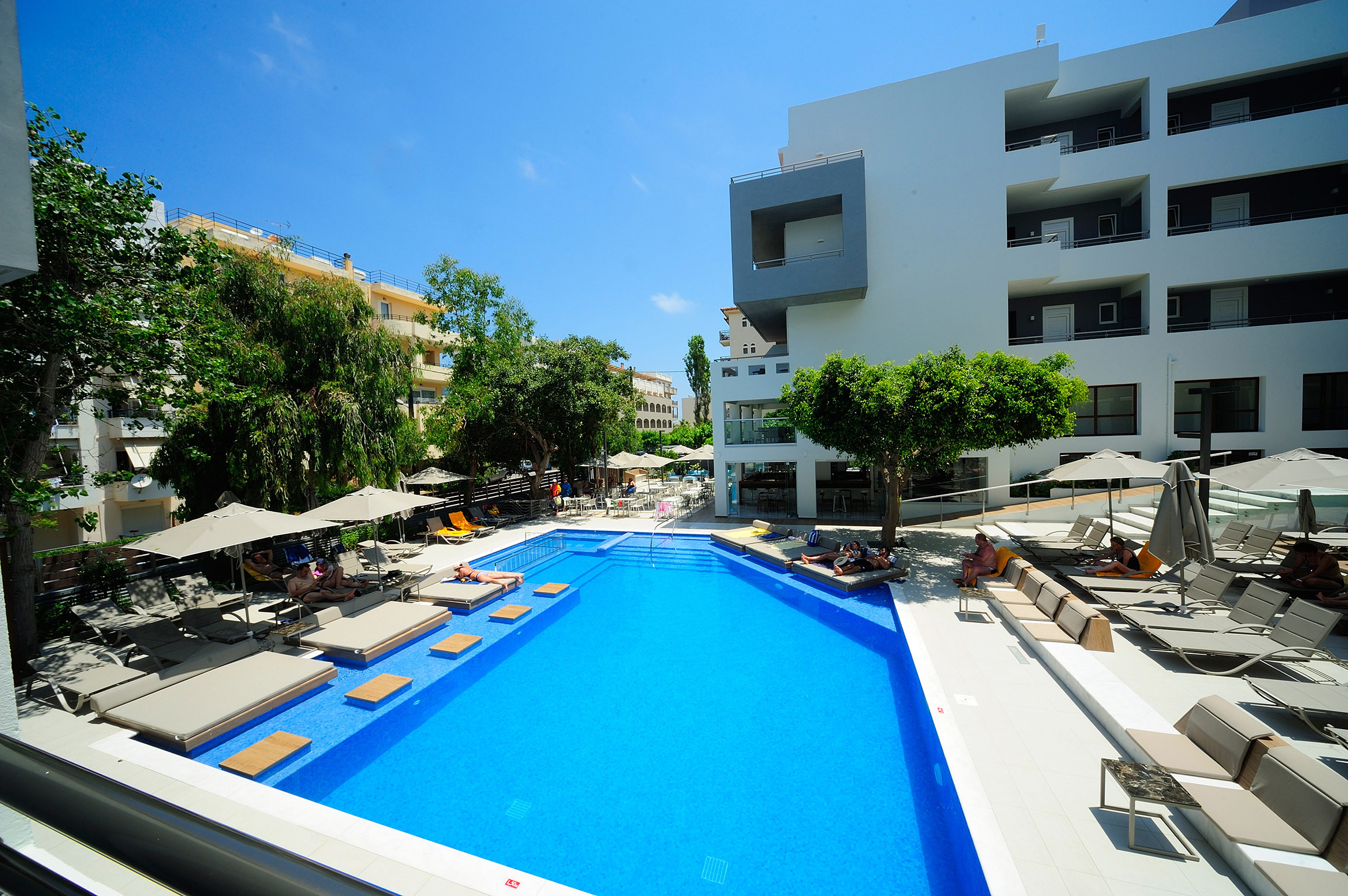Atrium Ambiance Hotel - Welcome to Atrium Ambiance Hotel