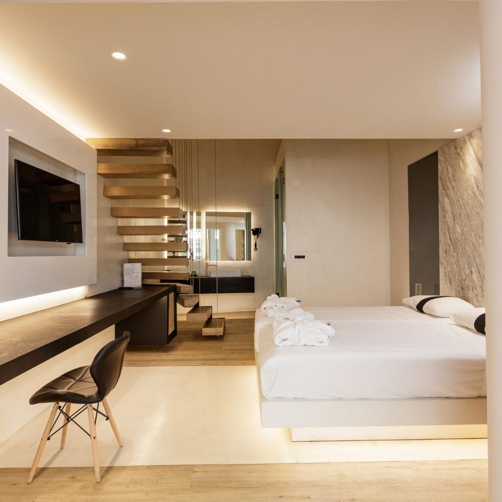 Junior Suite Split Level