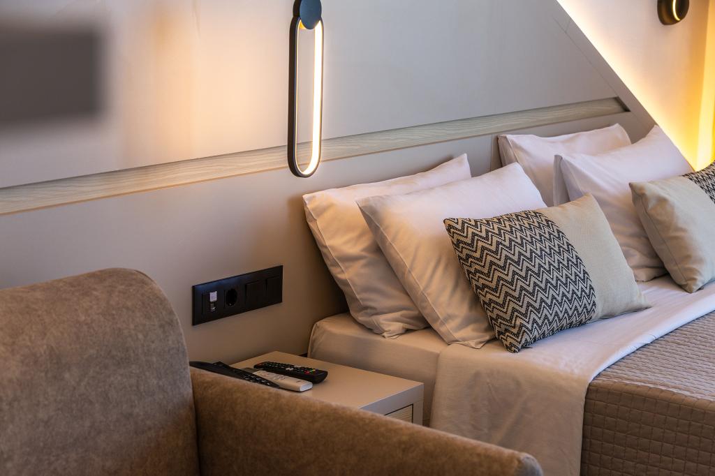 Album Image  #136672