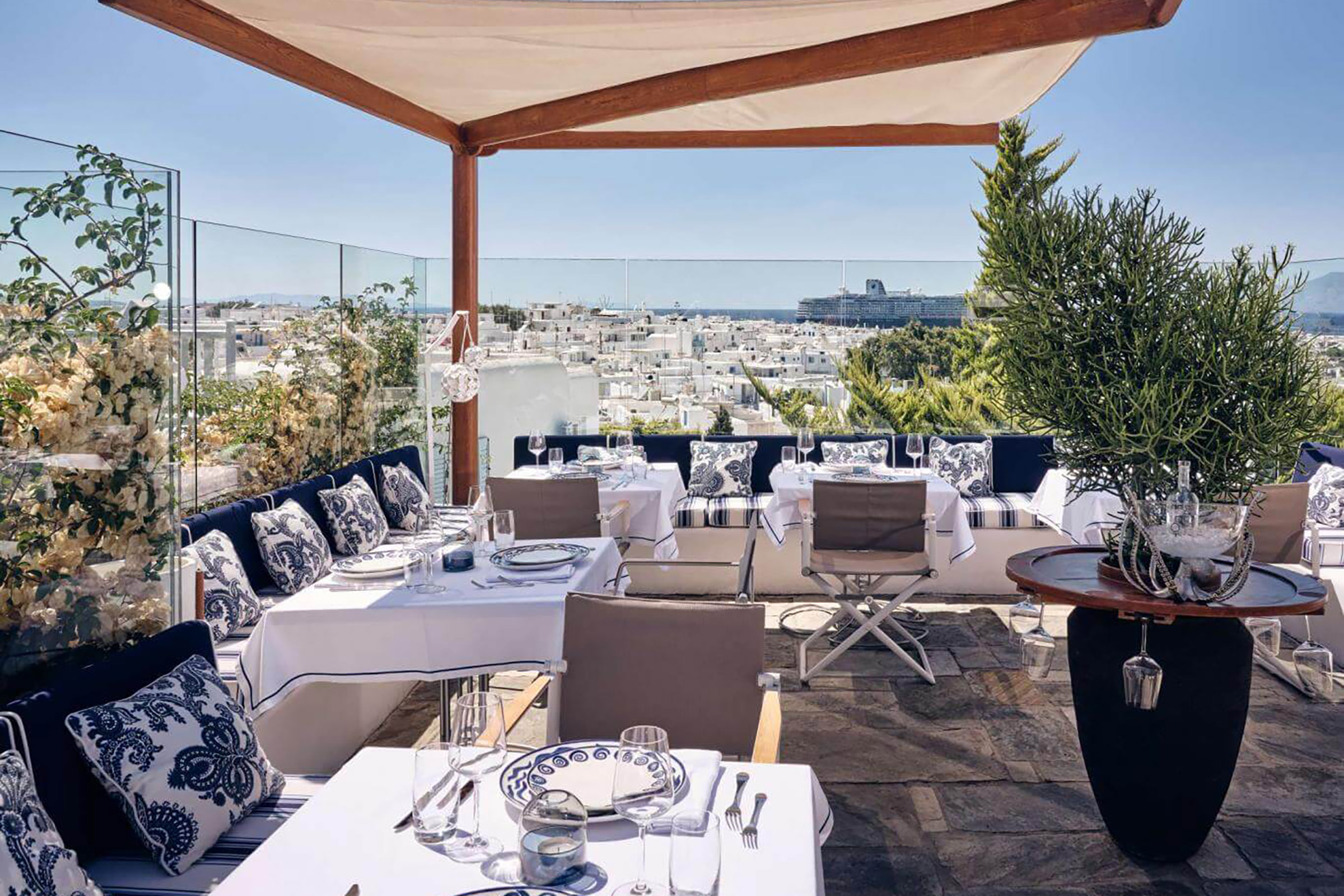 The dining experience in the only open-air Nobu restaurant on the globe is truly mesmerising. Hosted in a mid-19th century mansion and boasting of pure elegance and charm. - Secondary Image