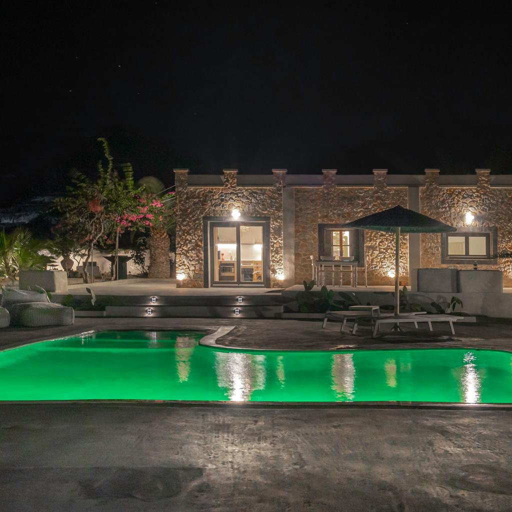 Santorini Villa Celery