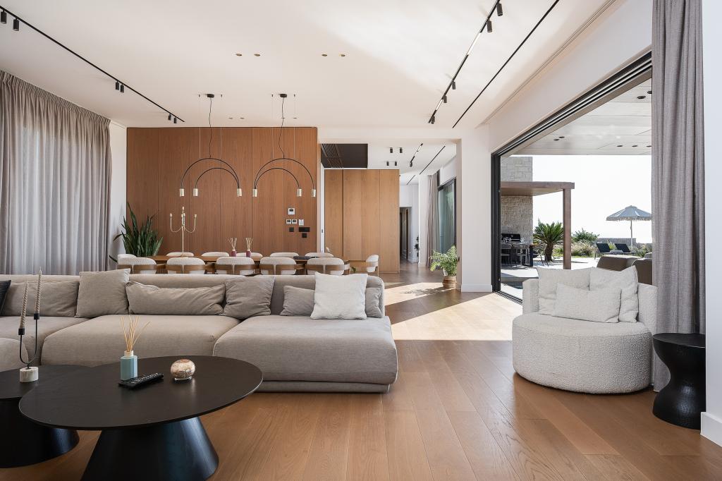 Album Image  #132755