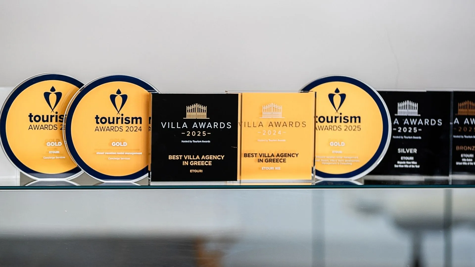 etouri: Grand Award & Two Golds at the Tourism Awards 2025