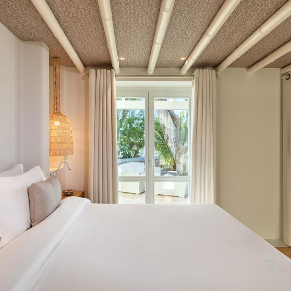 Topaz at Santa Marina