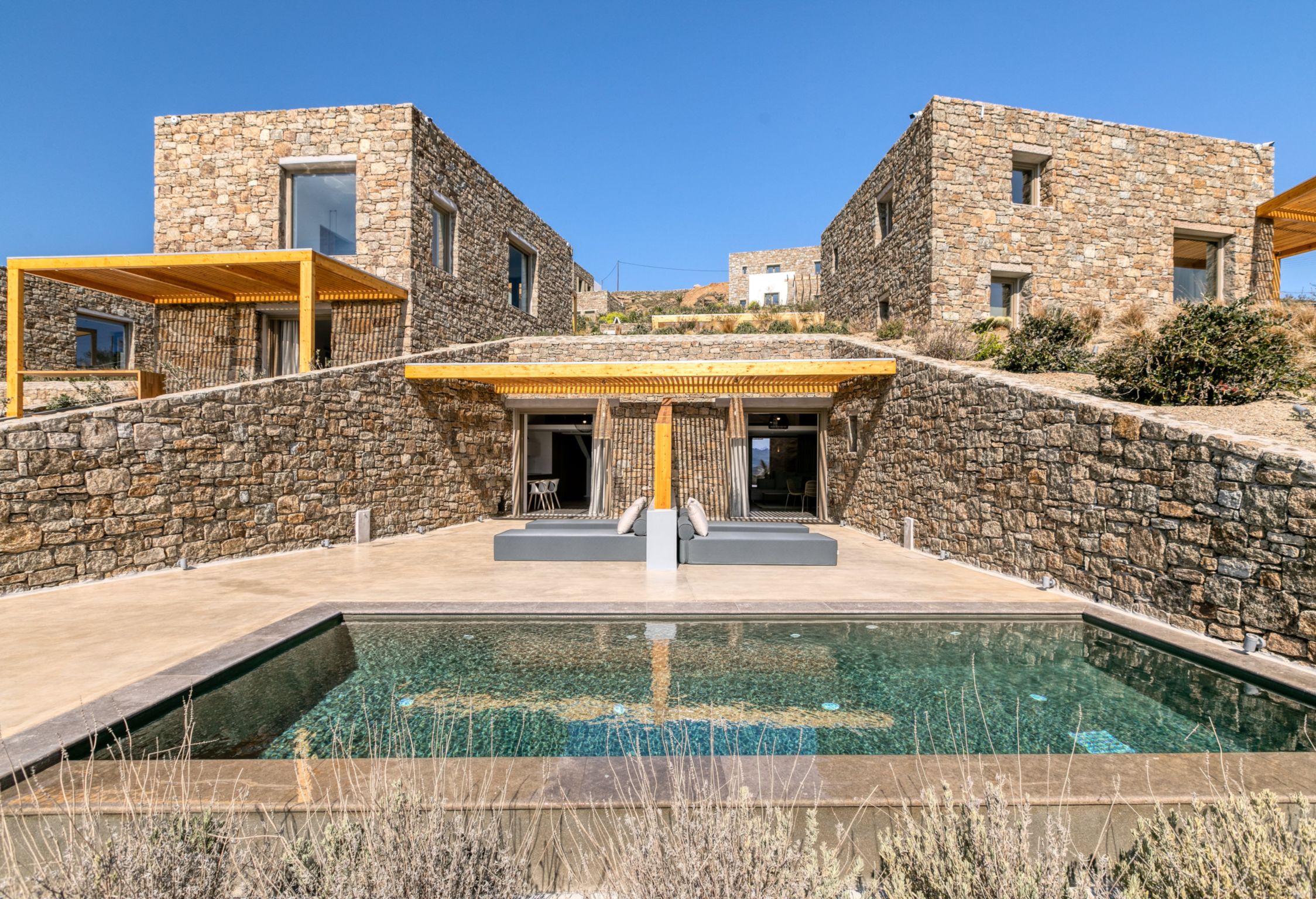 Mykonos Signature Suite III jumbotron image