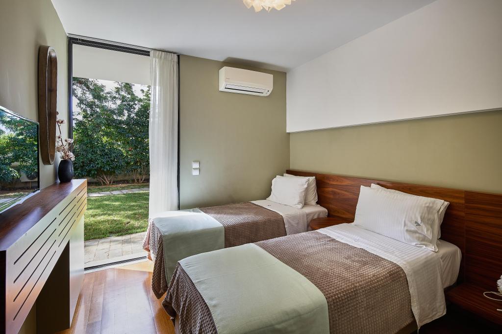 Album Image  #134575