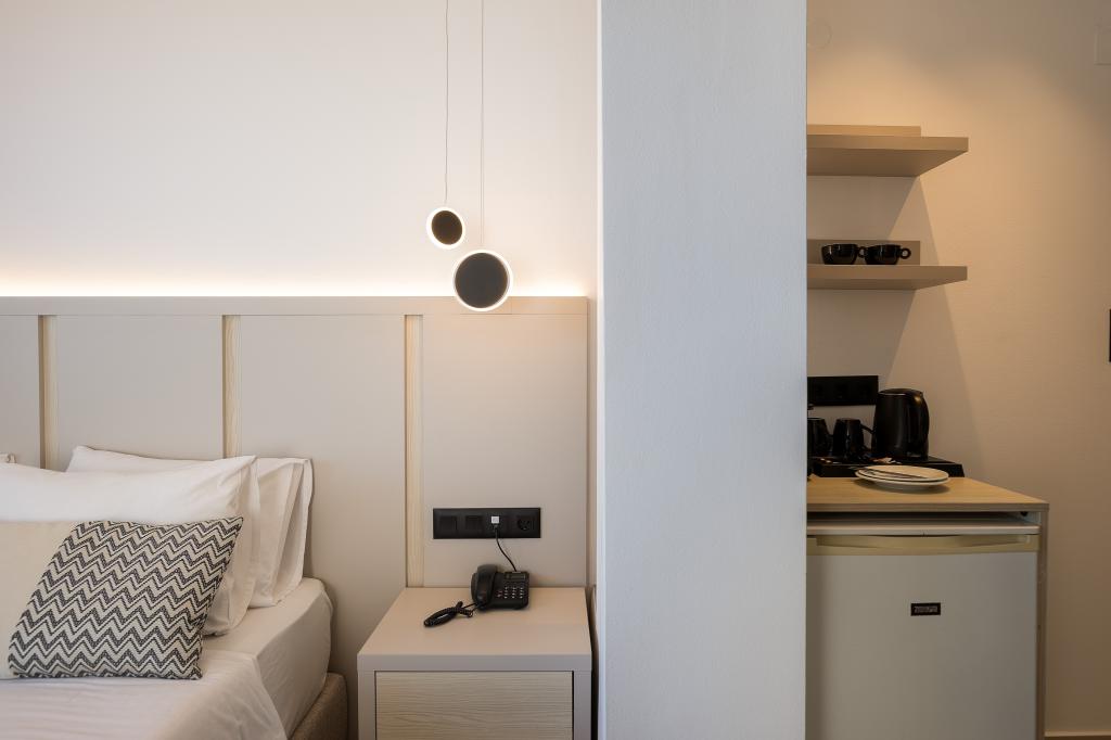 Album Image  #136677