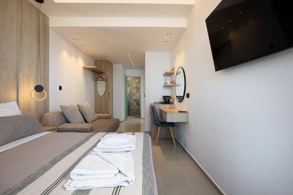 Album Image  #136686