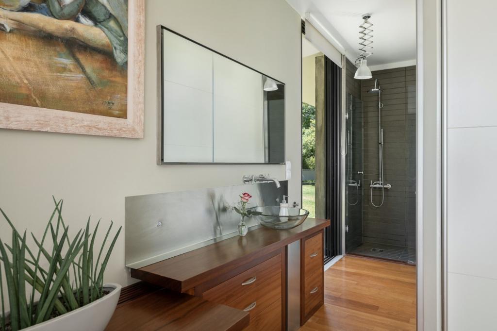 Album Image  #134570