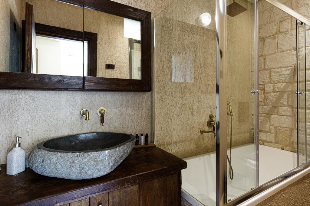 Album Image  #133875