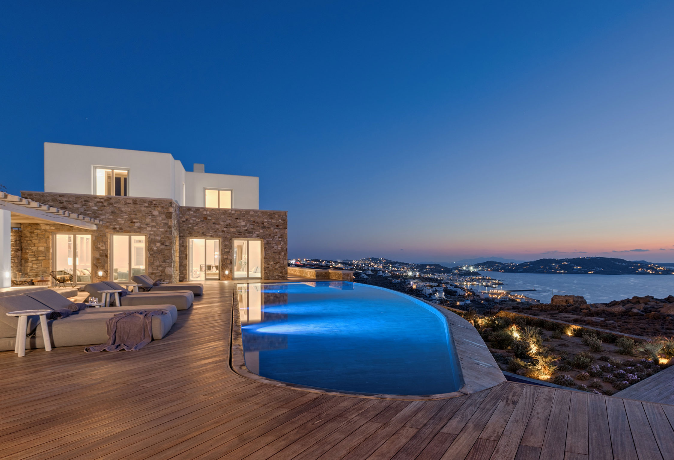 Mykonos Vip Tourlos jumbotron image