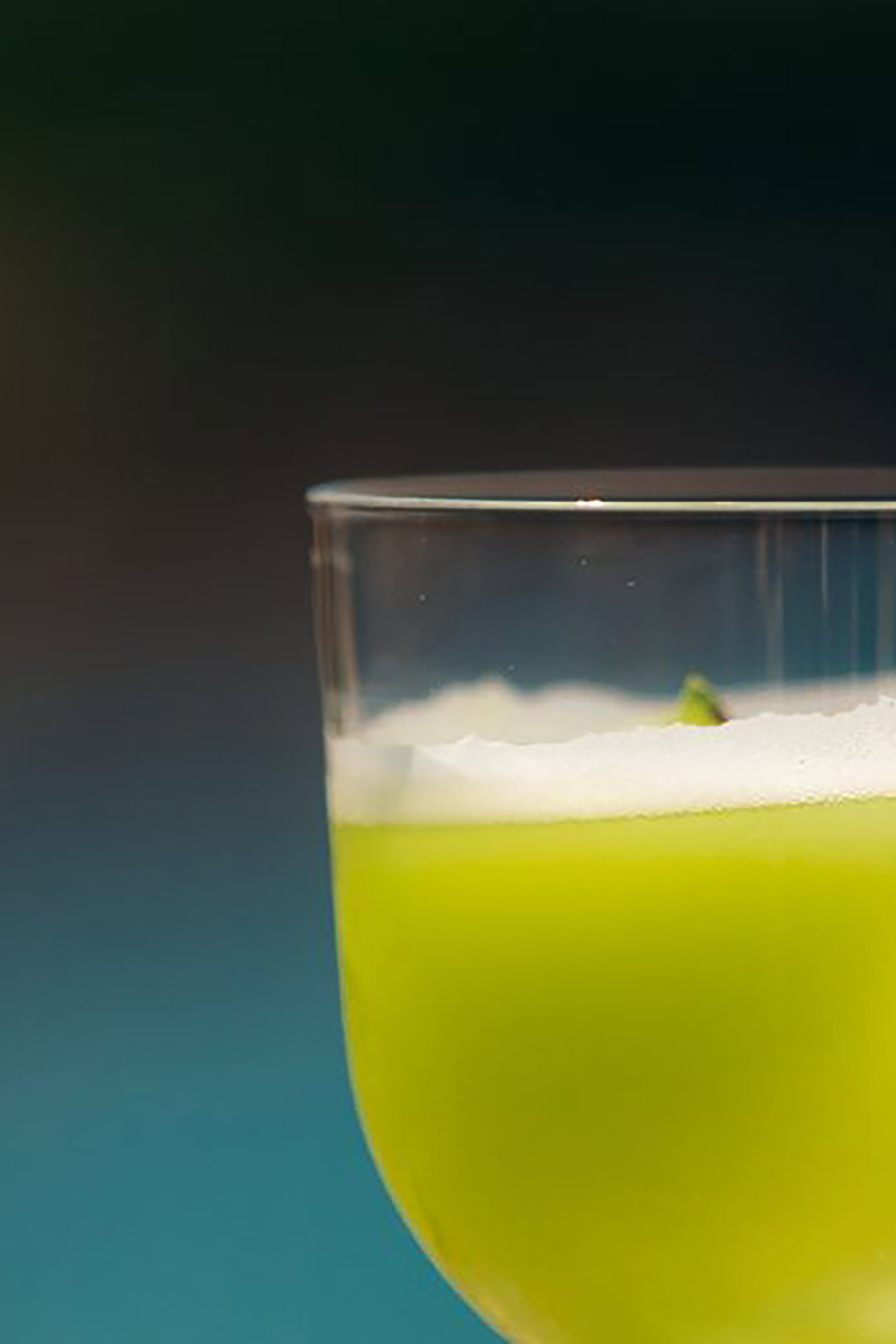 IT Mykonos features a creative Mediterranean menu designed by the two Michelin-starred chef Nino Di Costanzo. - Image