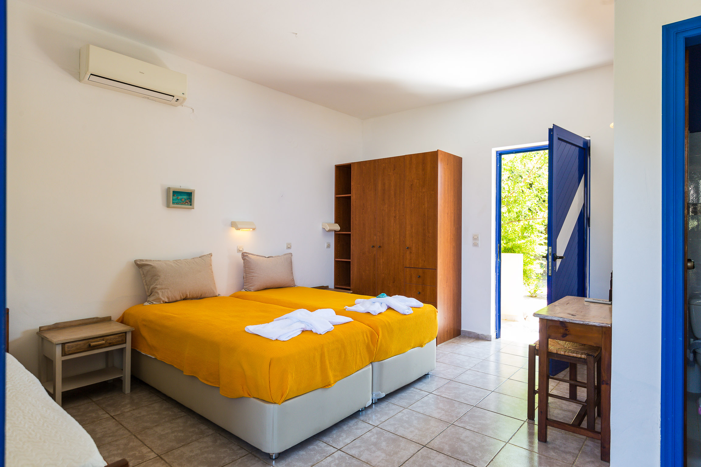 Standard double room with a balcony