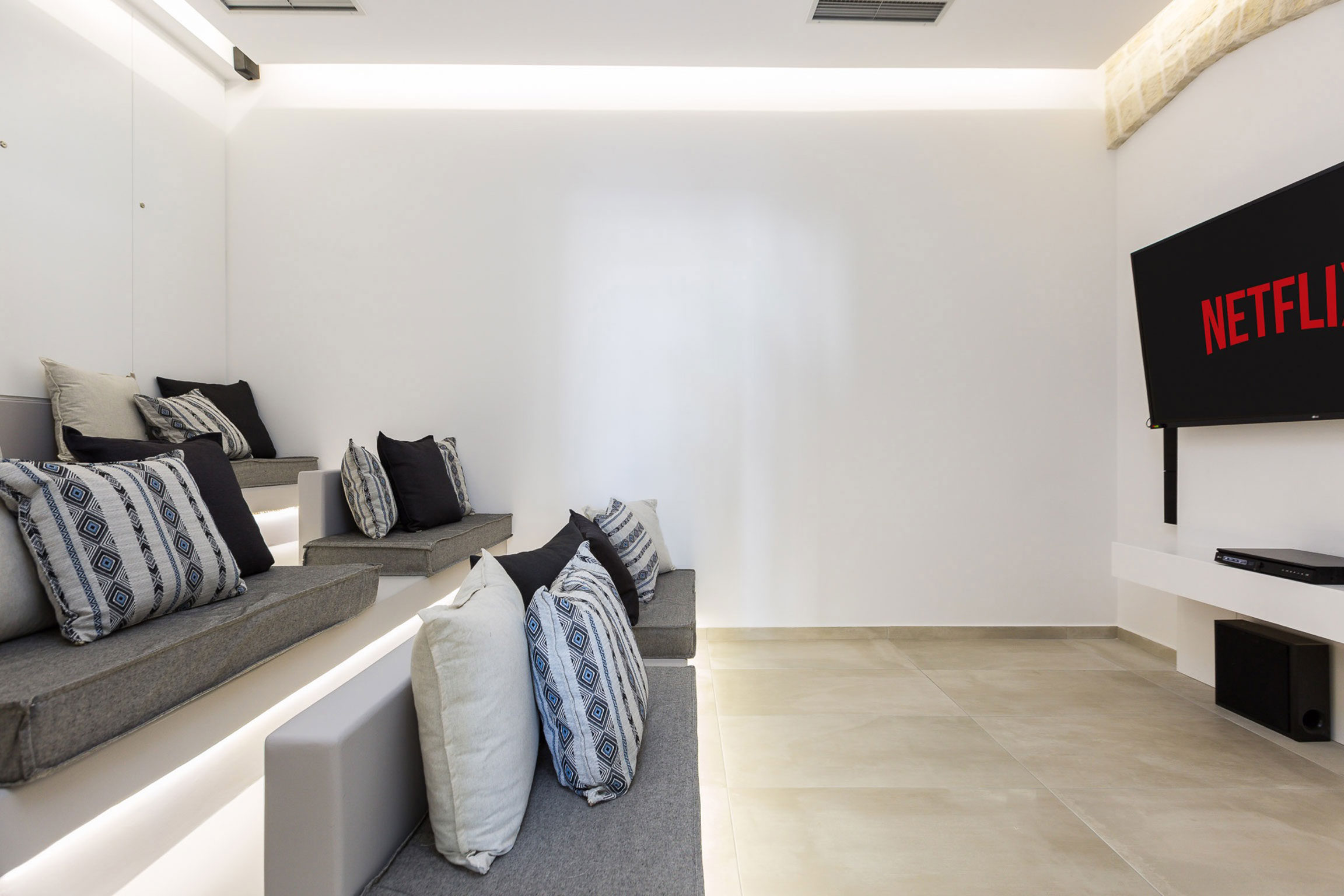 Cinema room & Playroom