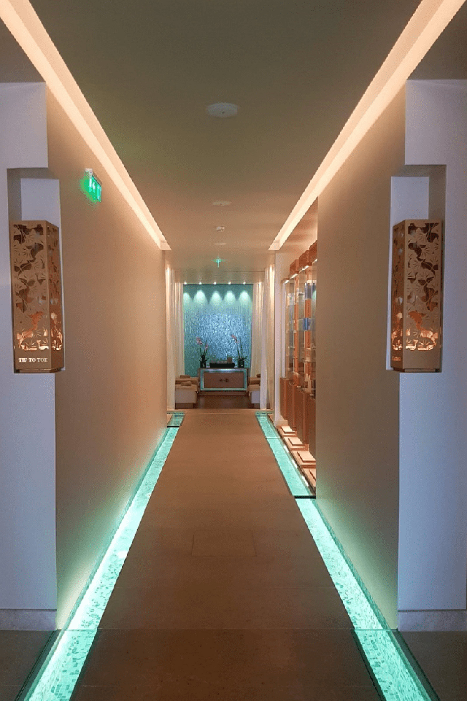 Santa Marina Resort at Ornos, Mykonos

Opening hours: 10:00 am. - 10:00 pm.
Contact number: +302289 023411 - Image