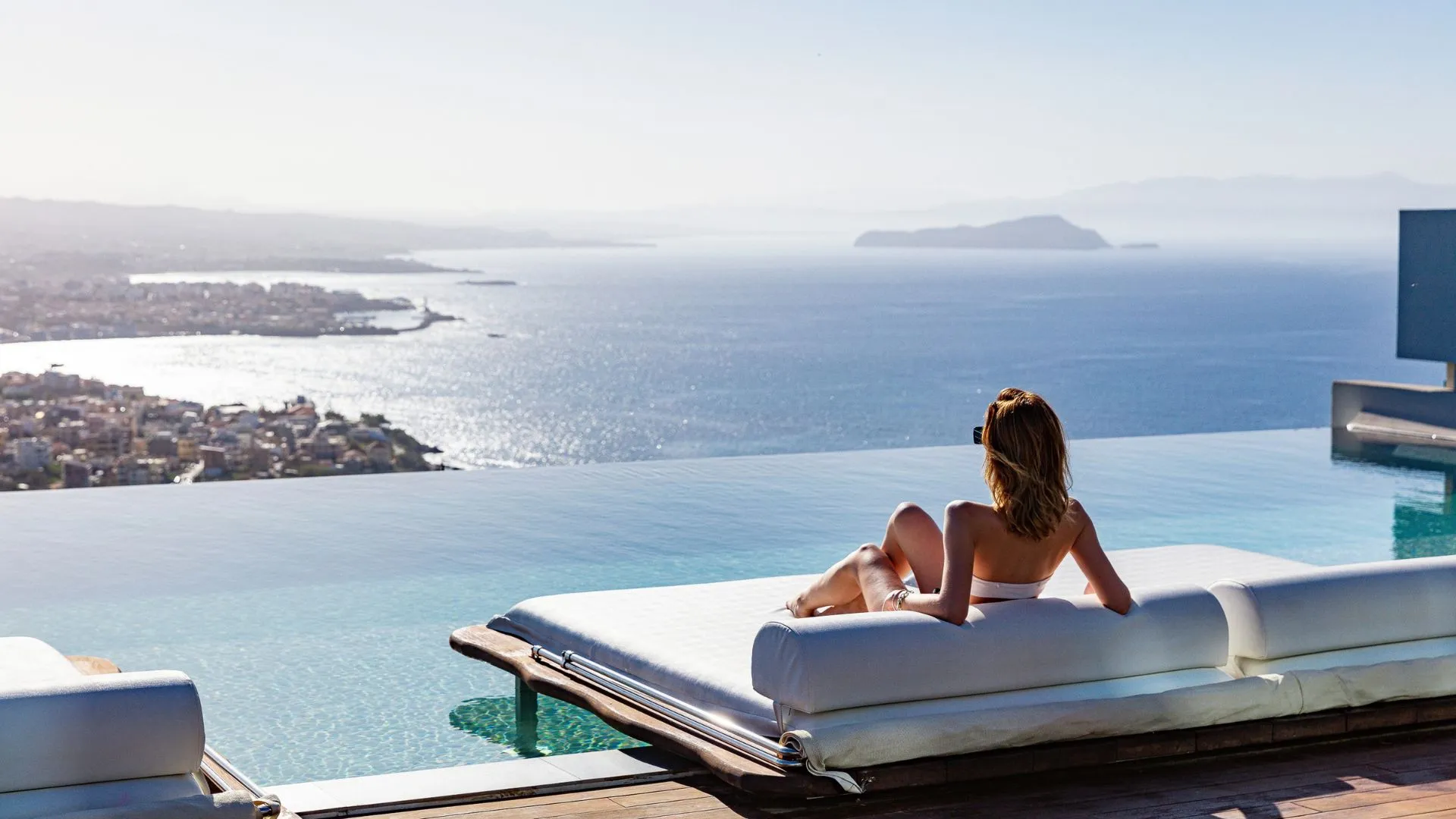 Madame Figaro: etouri, a Reference for Luxury Villas in Crete