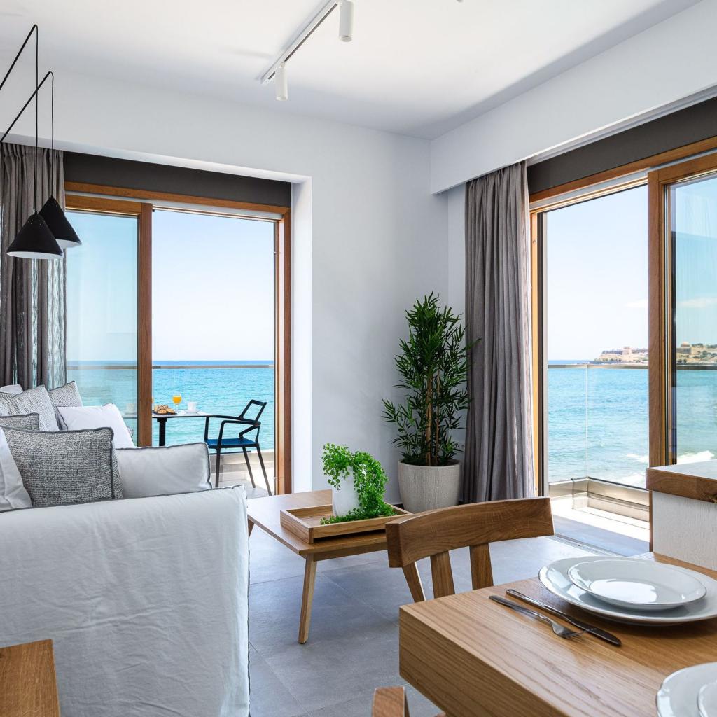 Superior Apartment with Sea View