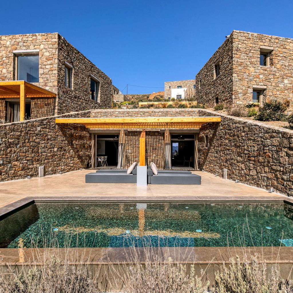 Mykonos Signature Suite I