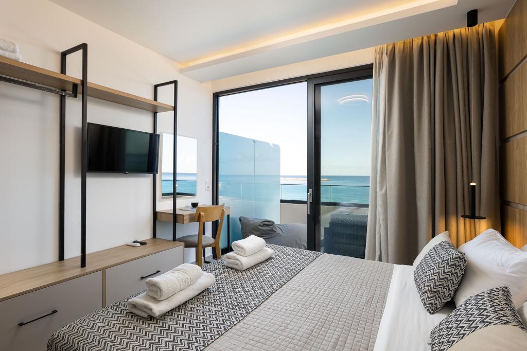 Album Image  #136702