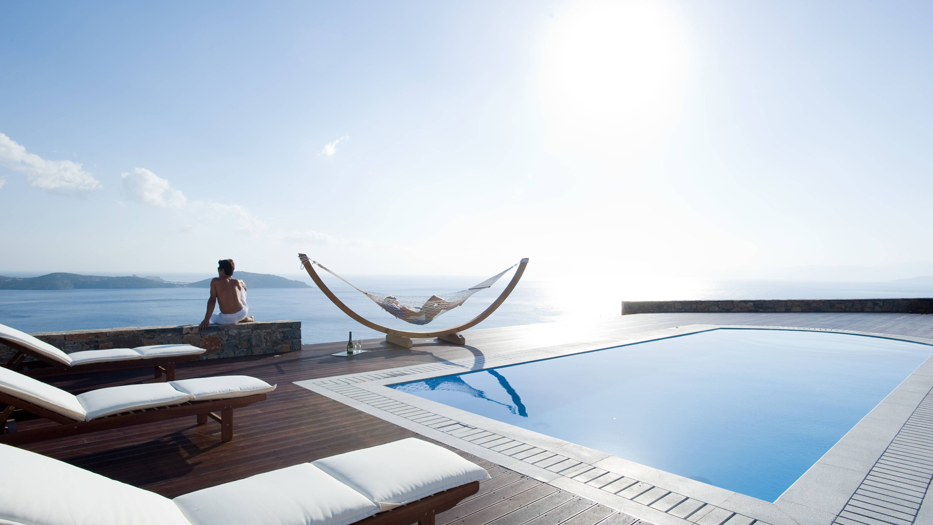 White Pearl jumbotron image