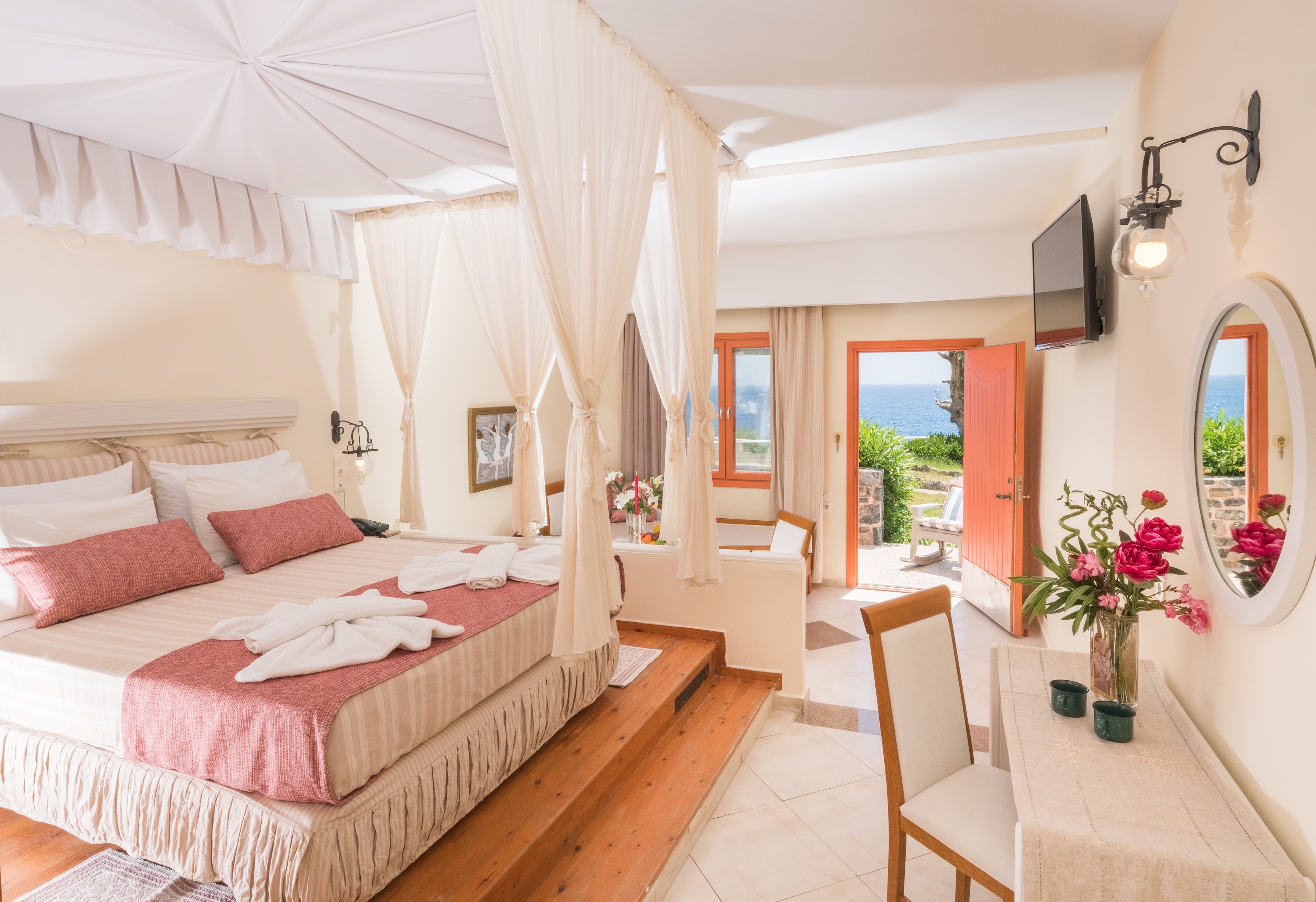 Superior Family Bungalow with Sea View