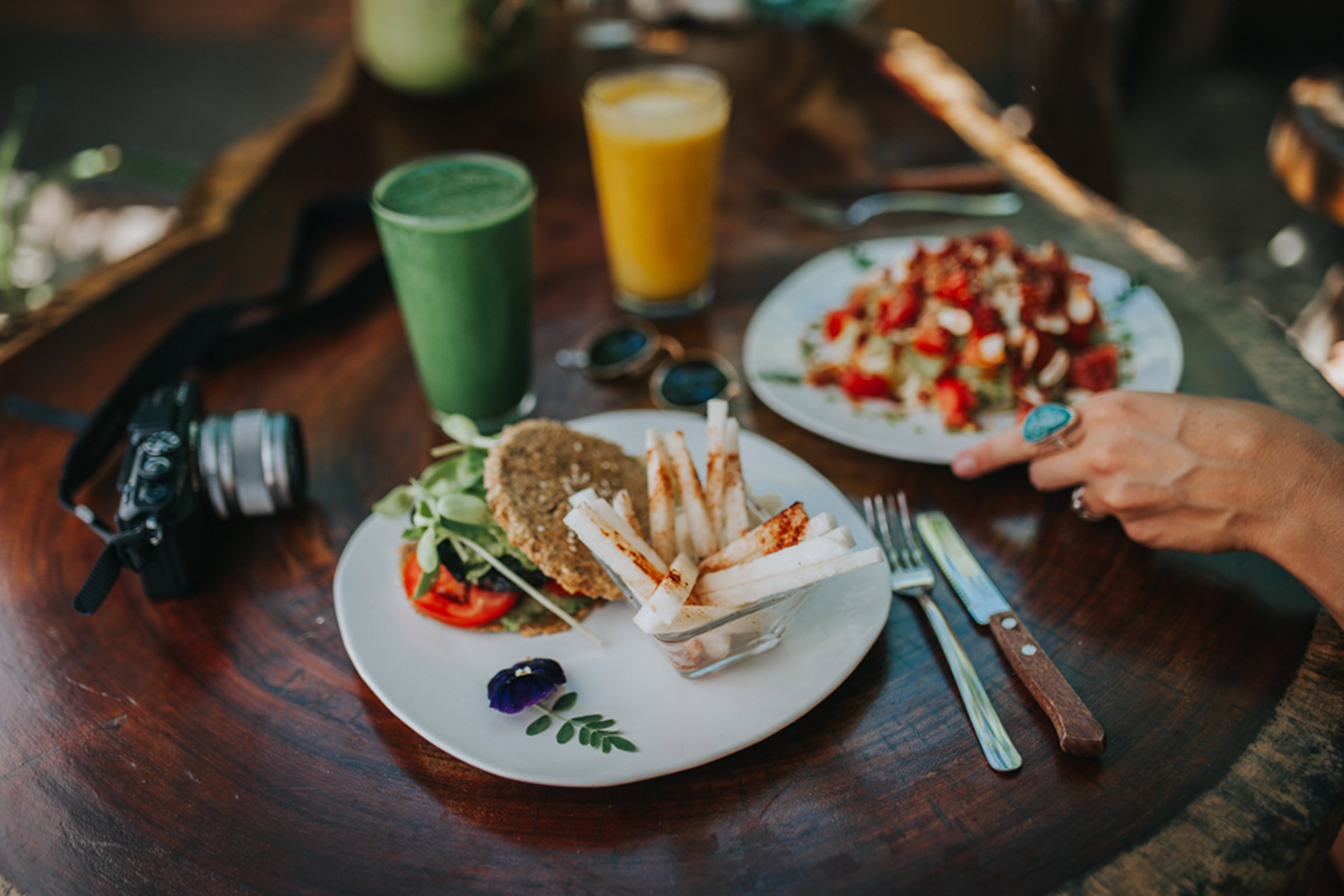 Of course, the menu is designed on the love for raw food, which is treated with respect and served in the most stylish of manners. Hippie-chic meets positive vibes and laid-back mood in this beautiful café in Ahau Tulum. - Secondary Image