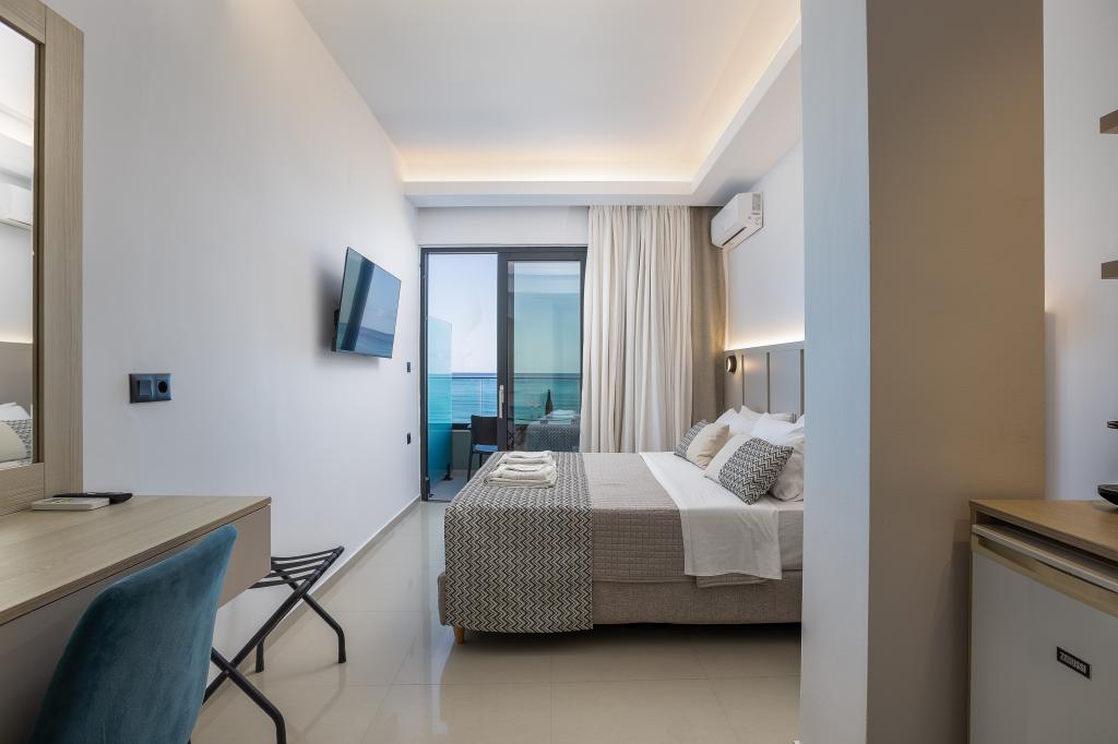 Album Image  #136676