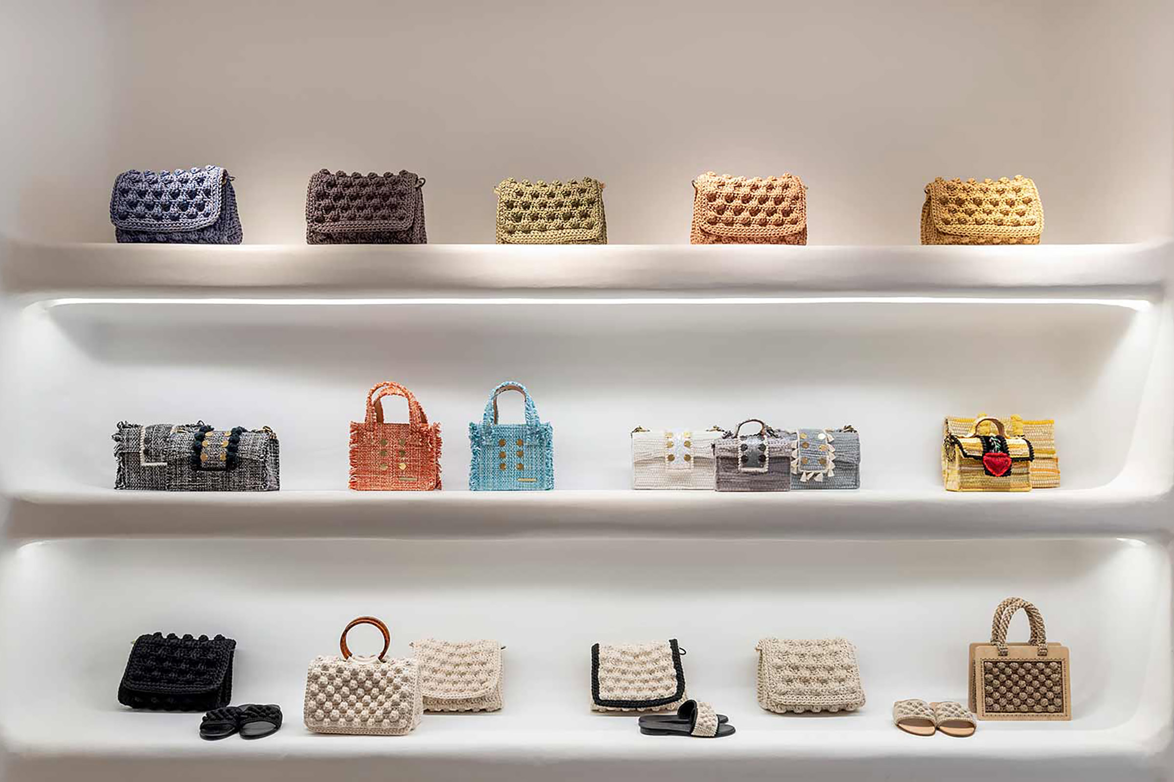 Aesthet Nammos Village
Psarou Beach 84600 Mykonos, Greece
Phone: +30.2289078400
Fax. +30.2289078499
E-mail: nammosvillage@nammosvillage.com - Secondary Image