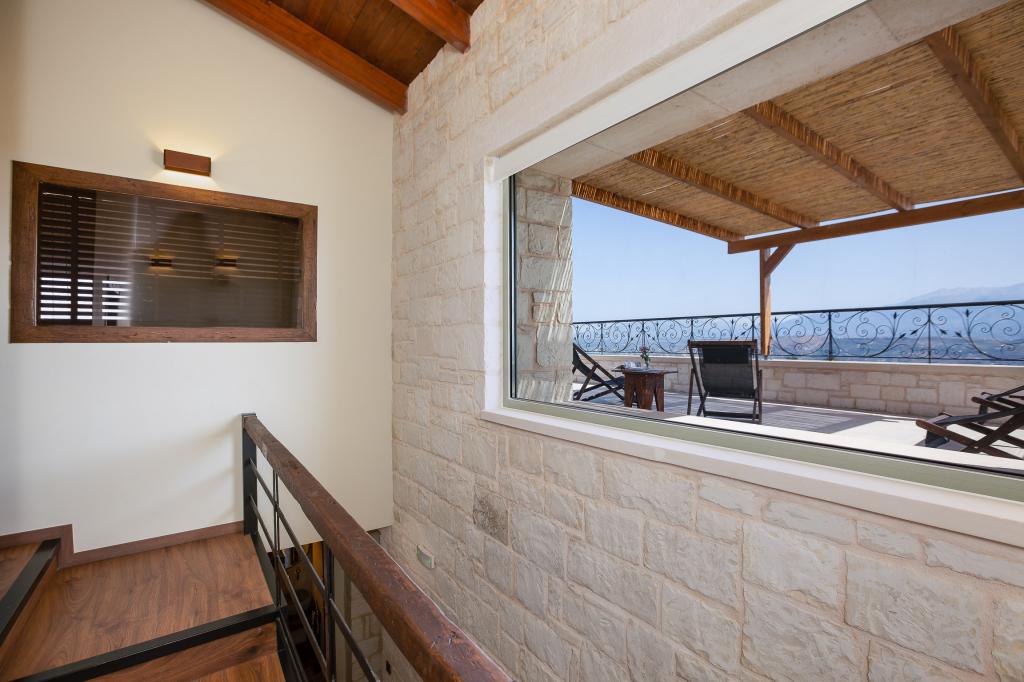 Album Image  #133882