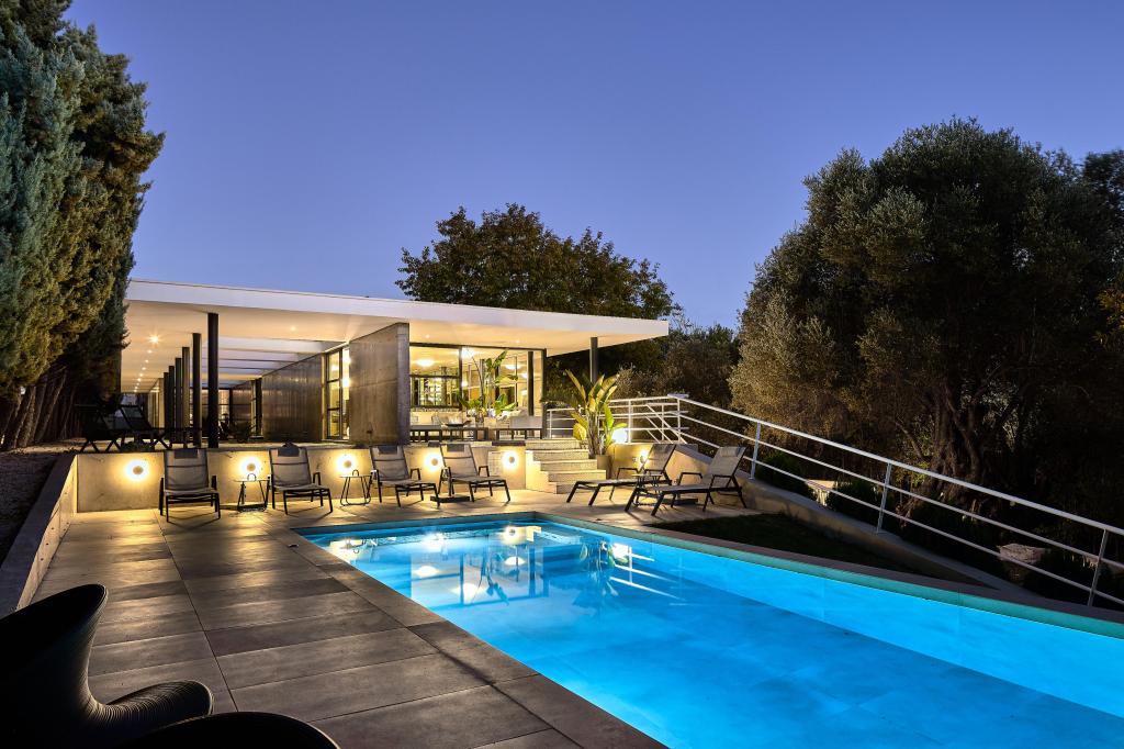 Album Image  #134545