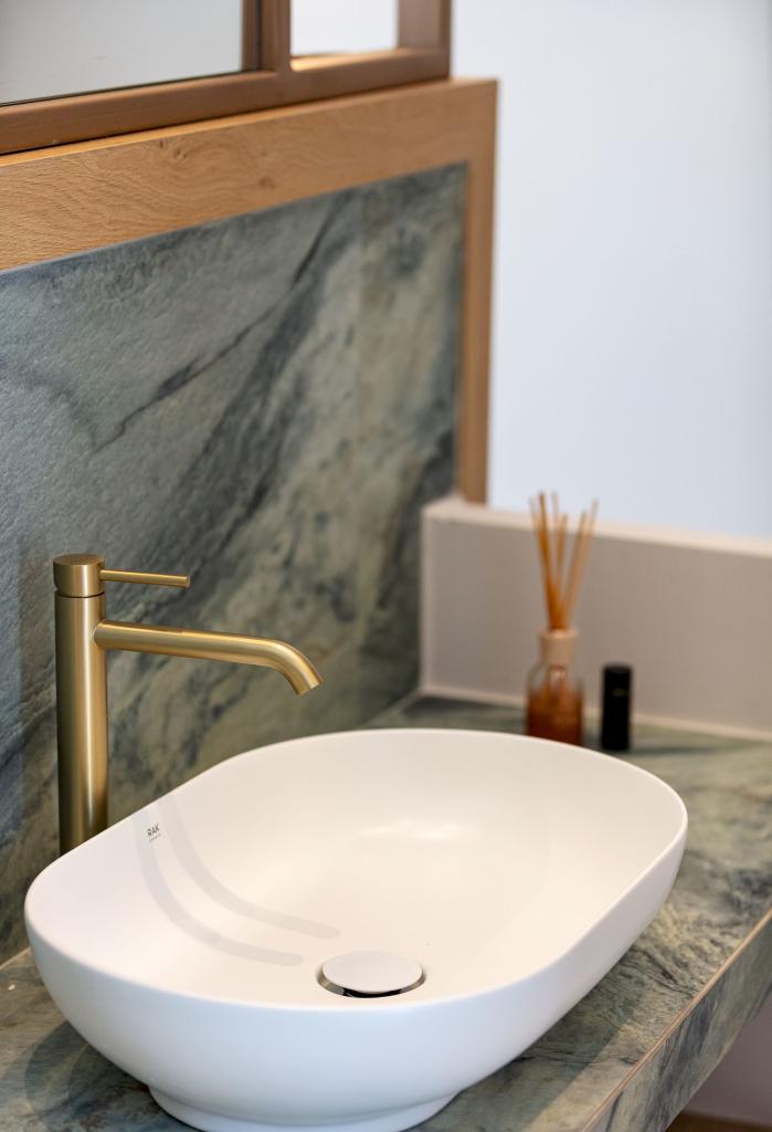 Album Image  #133605