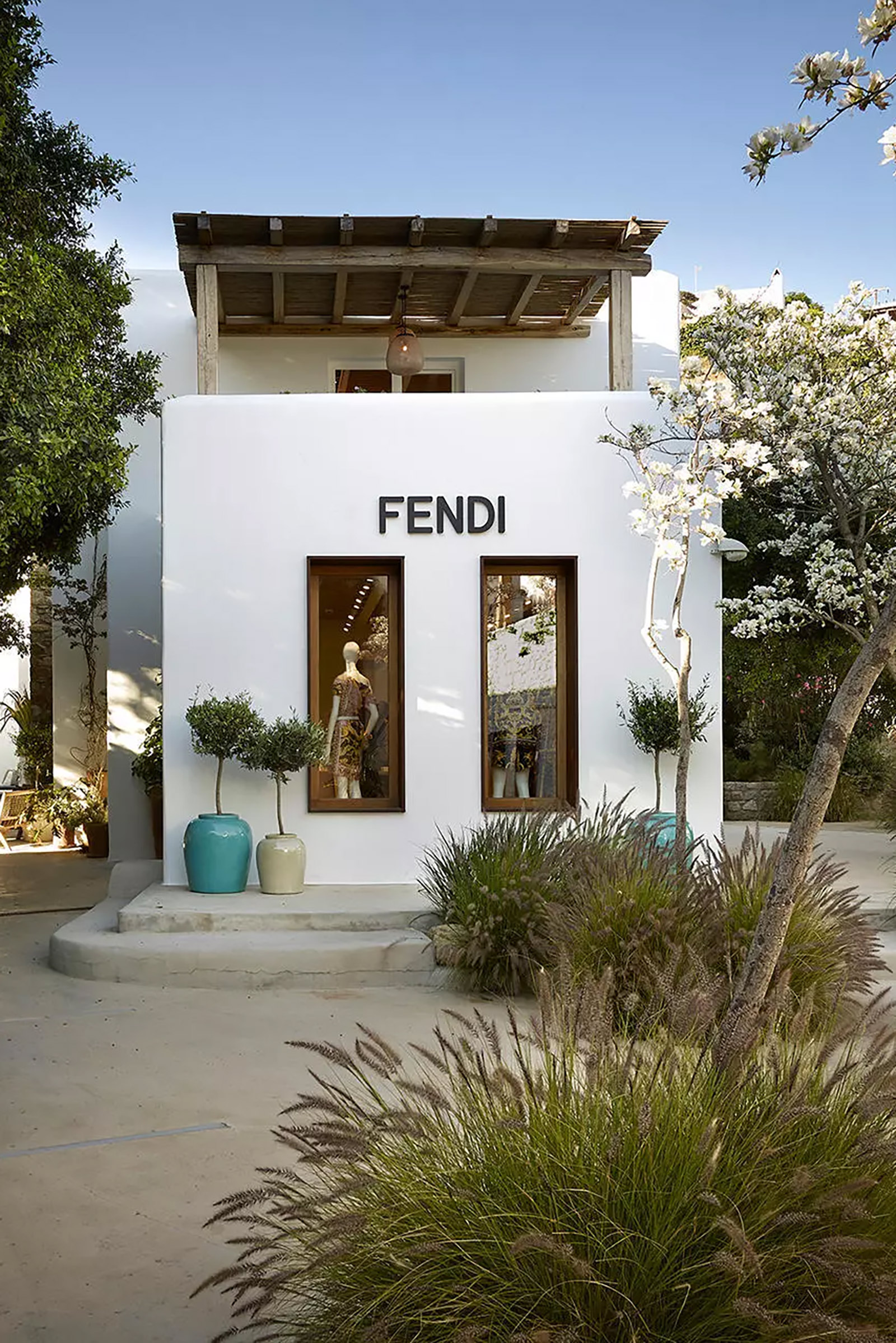 Fendi Nammos Village
Psarou Beach 84600 Mykonos, Greece
Phone: +30.2289078400
Fax. +30.2289078499
E-mail: nammosvillage@nammosvillage.com
Opening hours
All Week & Weekends 11:00 - 22:00 - Image