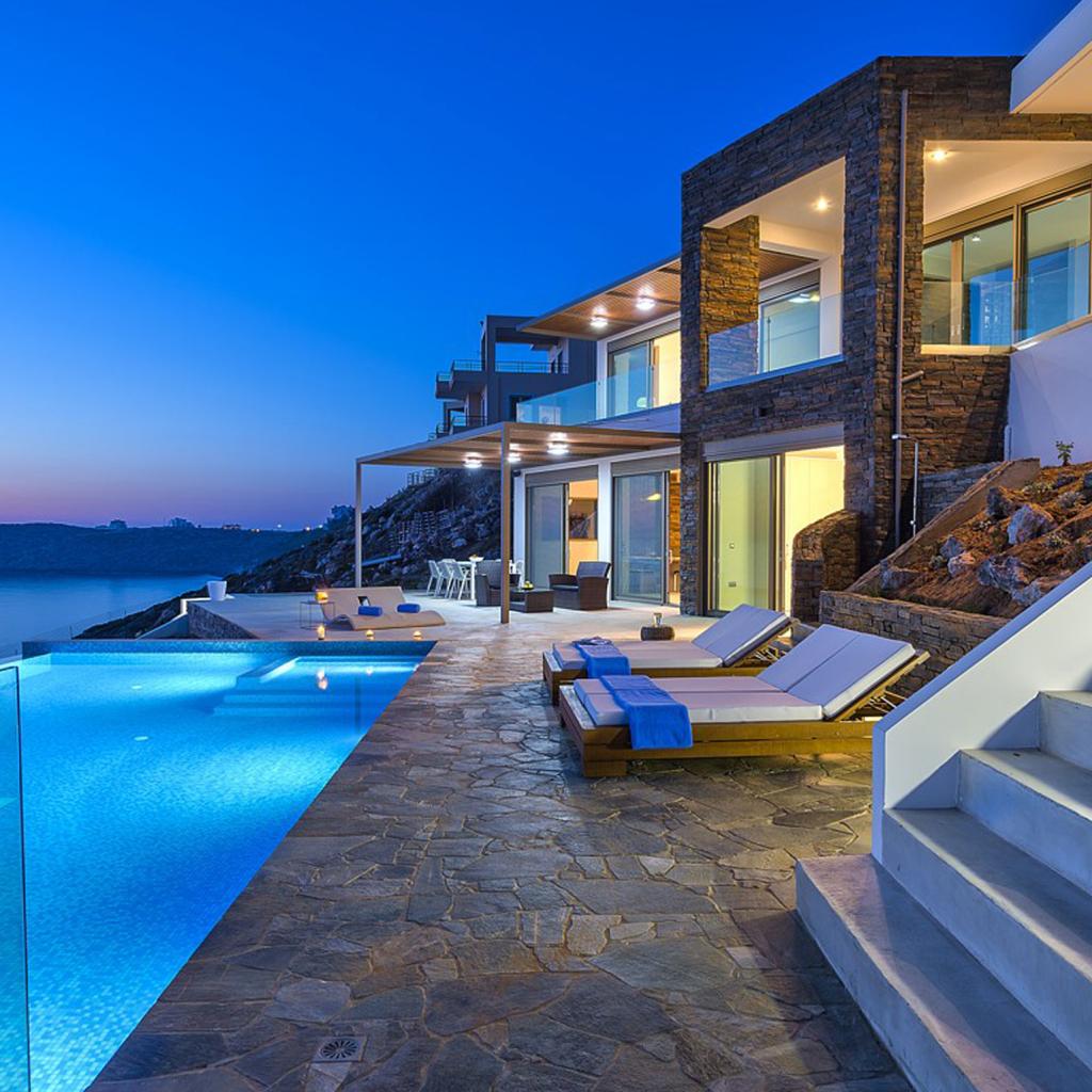 Crete Villa Wave