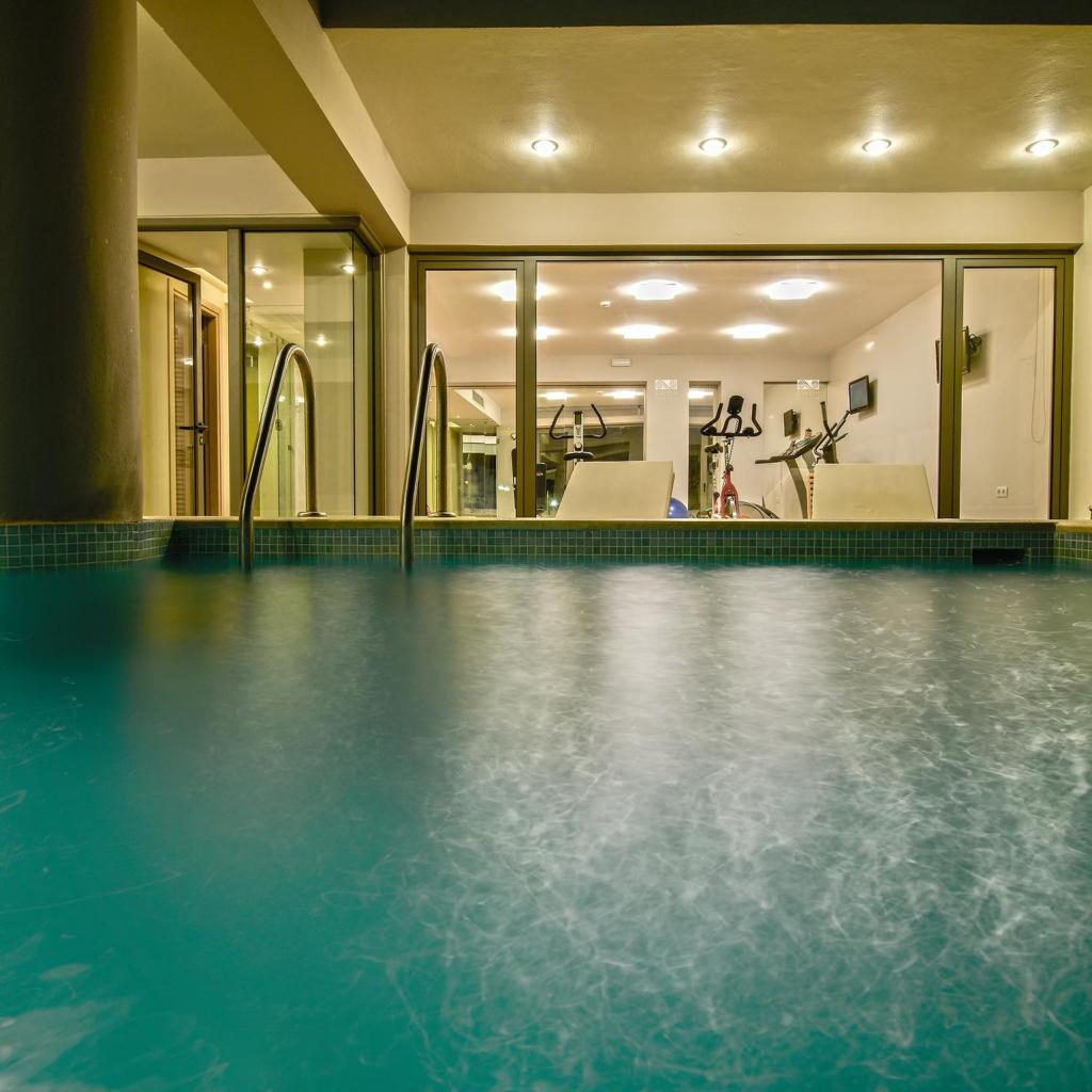 Gym & Indoor Pool