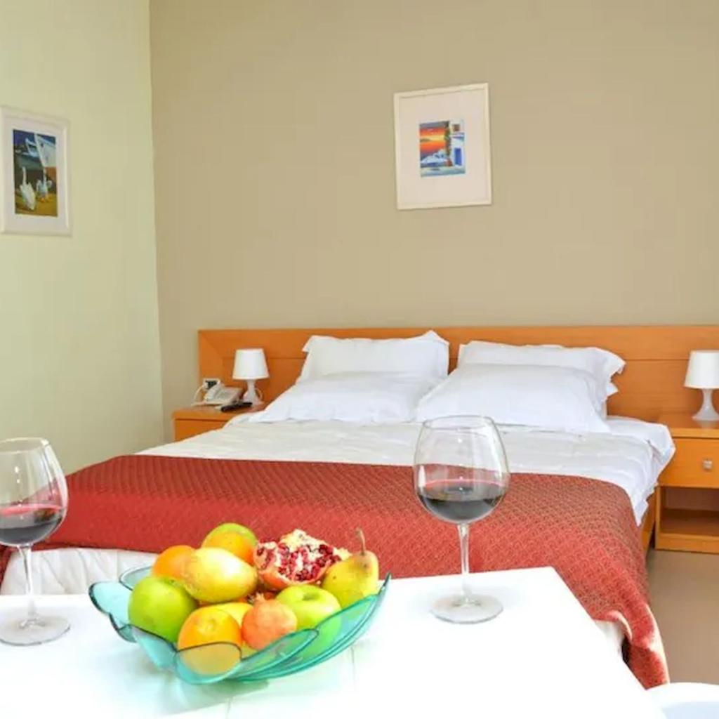 Standard Room with Mountain View