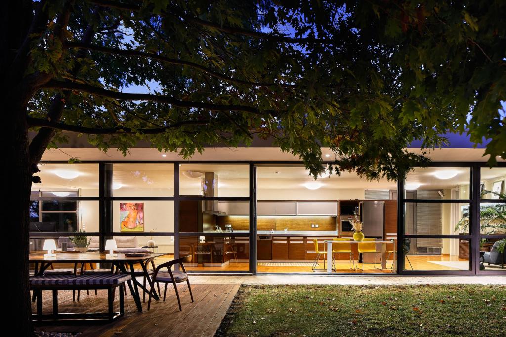 Album Image  #134549