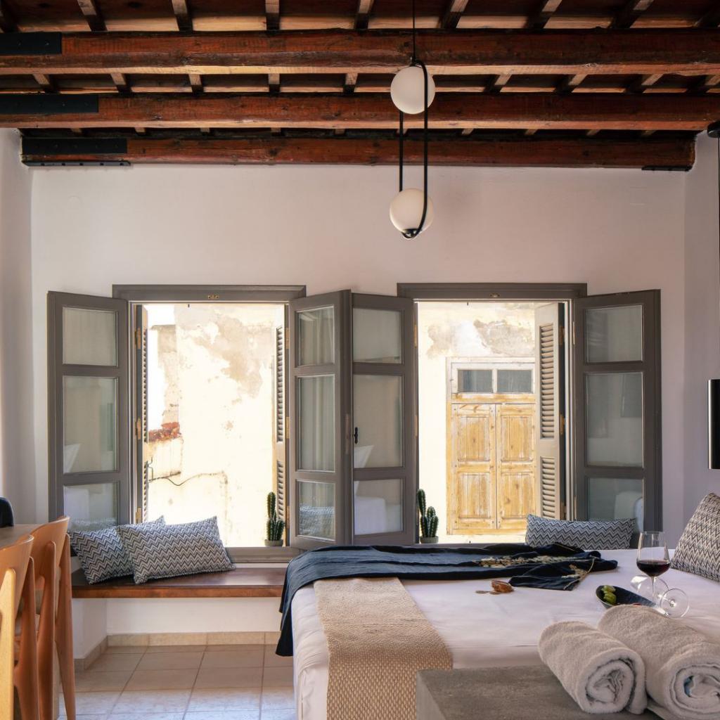 Gateway Suites -  Elpida