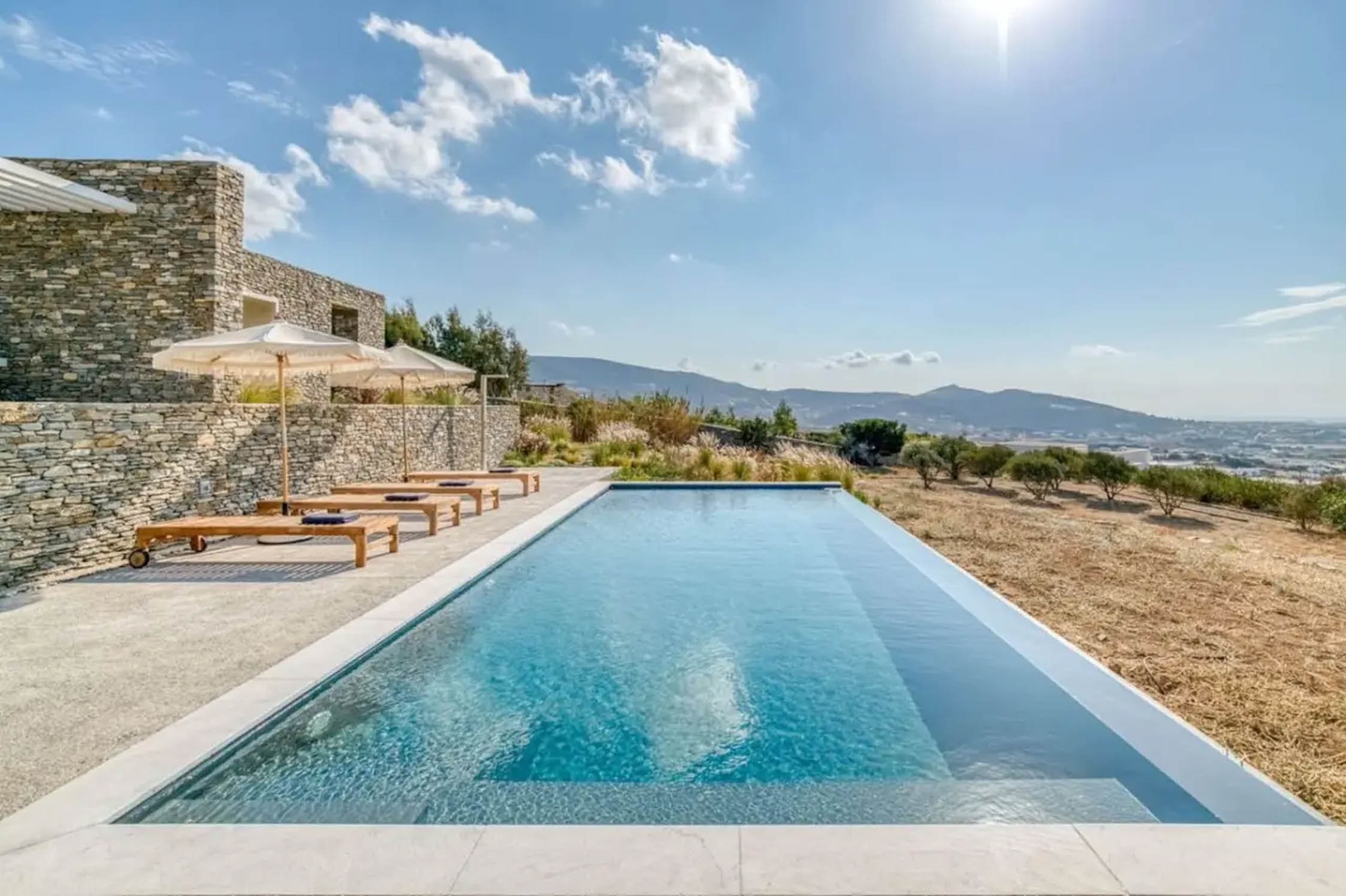 Paros Villa Leona jumbotron image