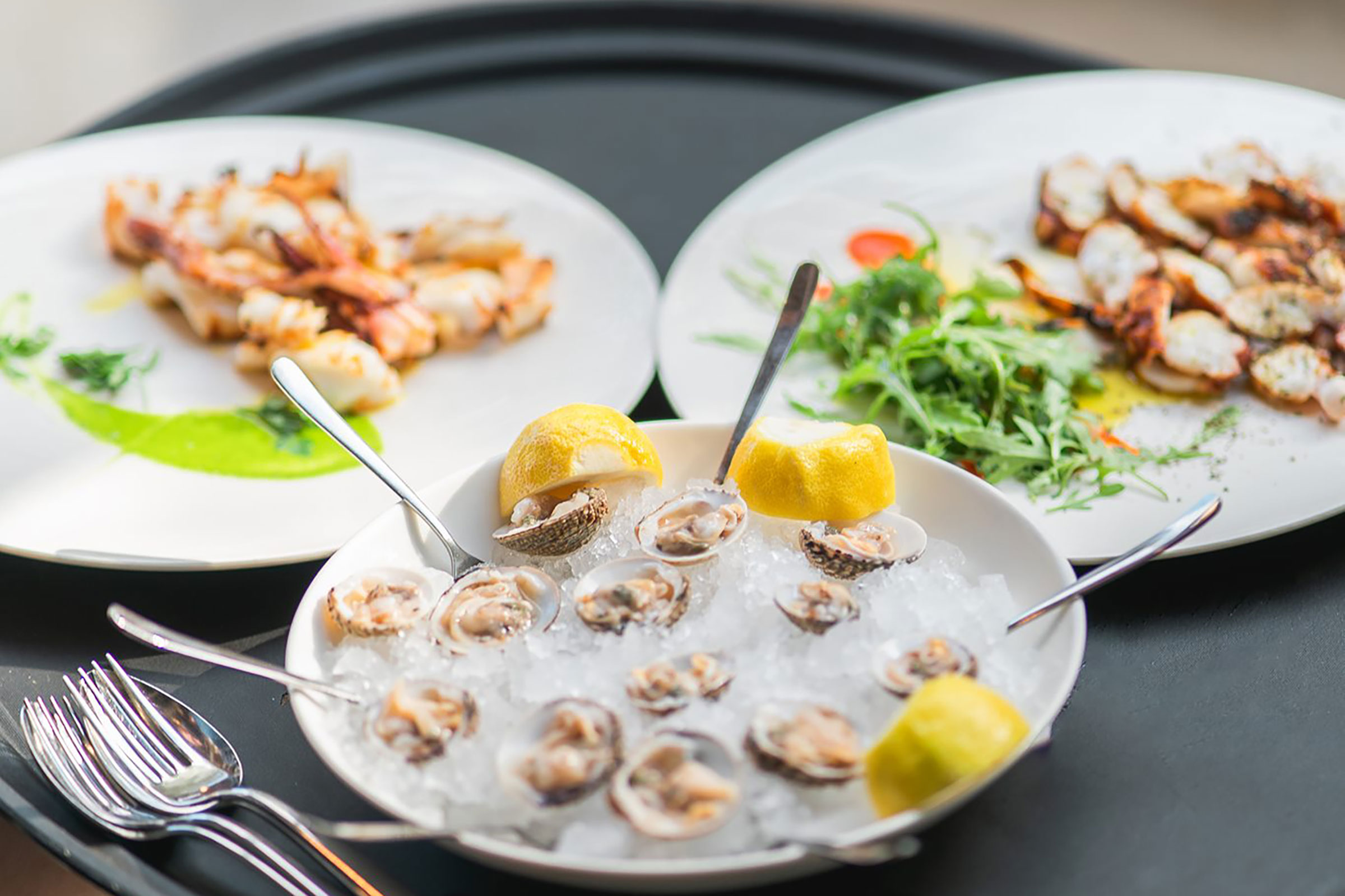 Nammos constitutes the point of reference when talking about “the good life”, as here you can have it all: tantalising dishes prepared with only the most exquisite fresh ingredients - Secondary Image