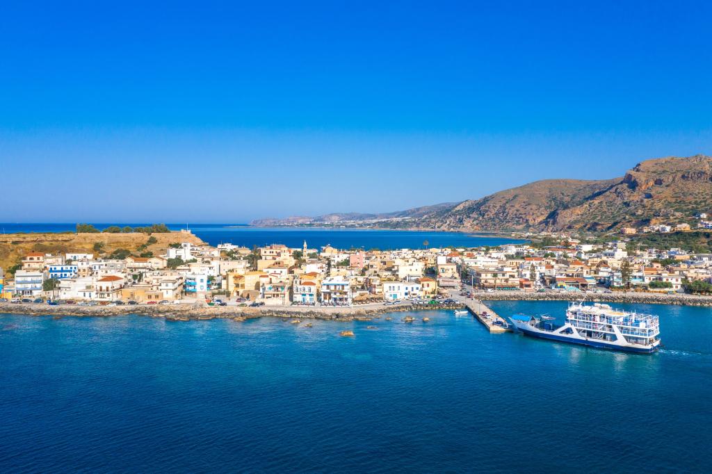 The area around the villa