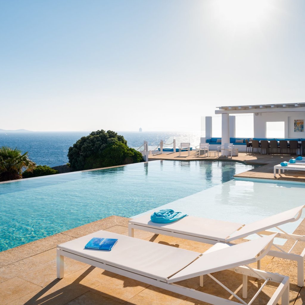 Infinity Swimming Pool