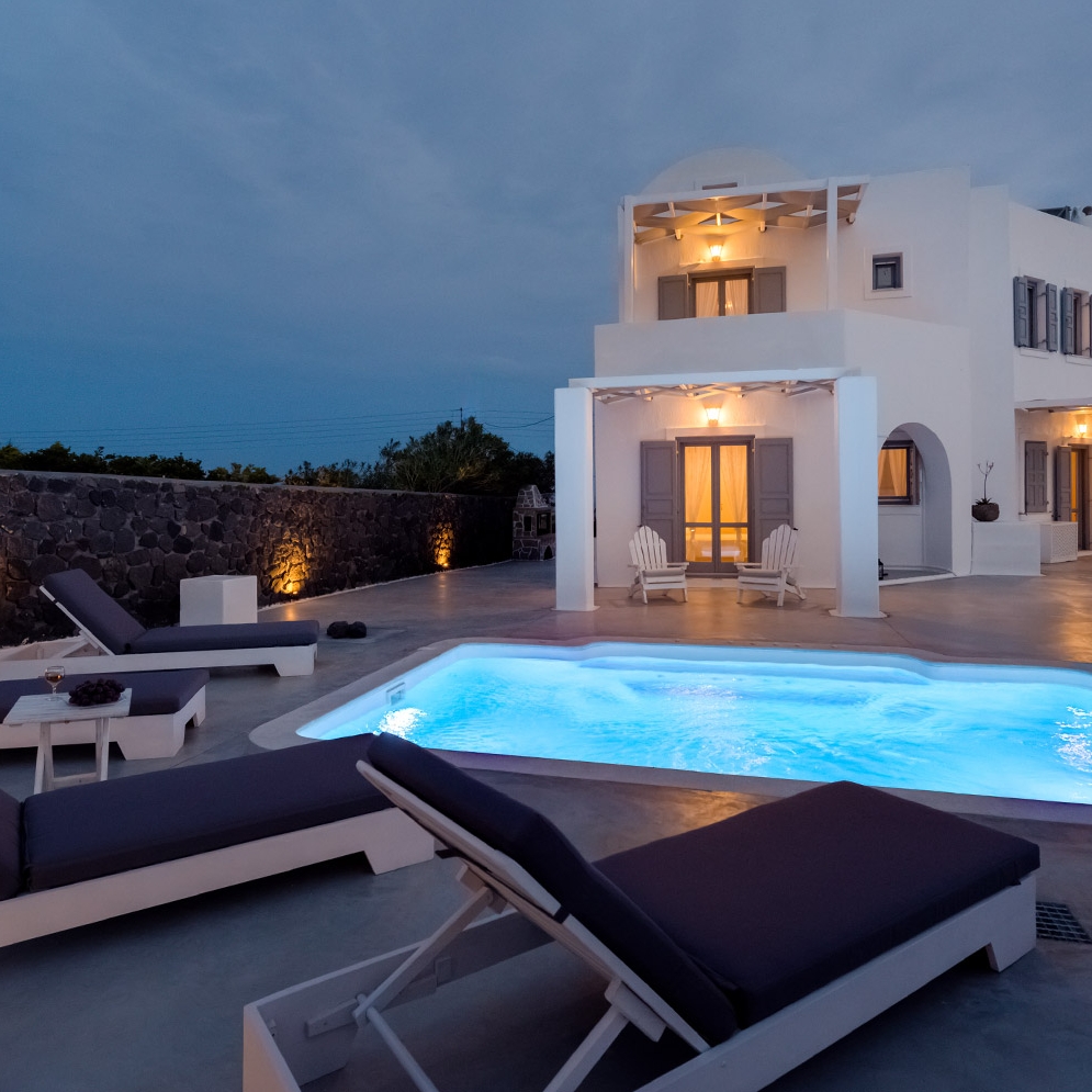 Santorini Villa Hemera Goddess