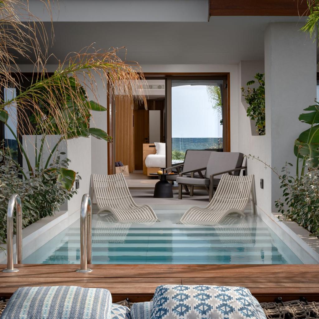 Deluxe Sea View Suite with Private Pool