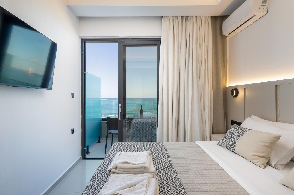 Album Image  #136679