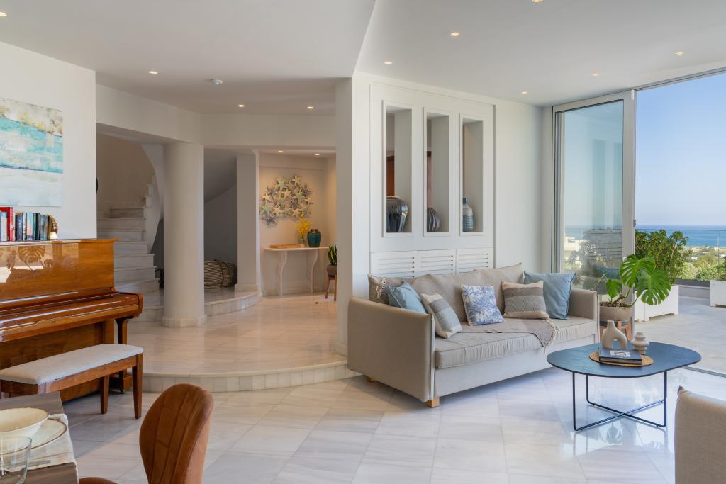 Album Image  #135375